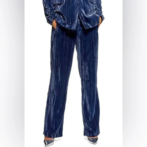 Topshop Crinkled Velvet Suit Matching Blazer & Trousers Wide Leg Blue Size 4 NWT - Picture 4 of 16